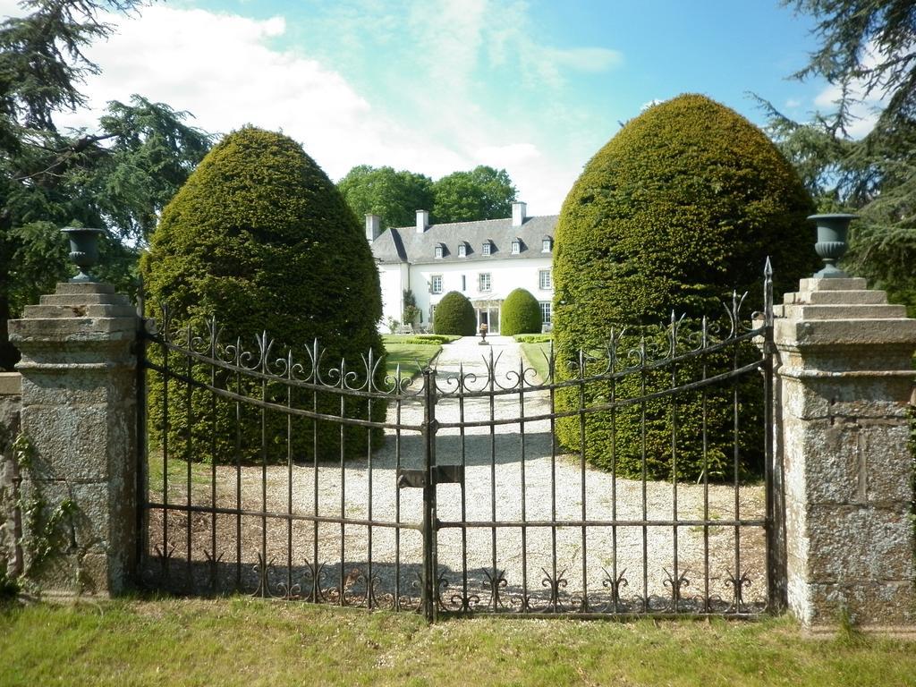 Manoir De La Baronnie Bed & Breakfast Saint-Malo Eksteriør bilde