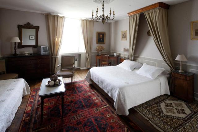 Manoir De La Baronnie Bed & Breakfast Saint-Malo Rom bilde